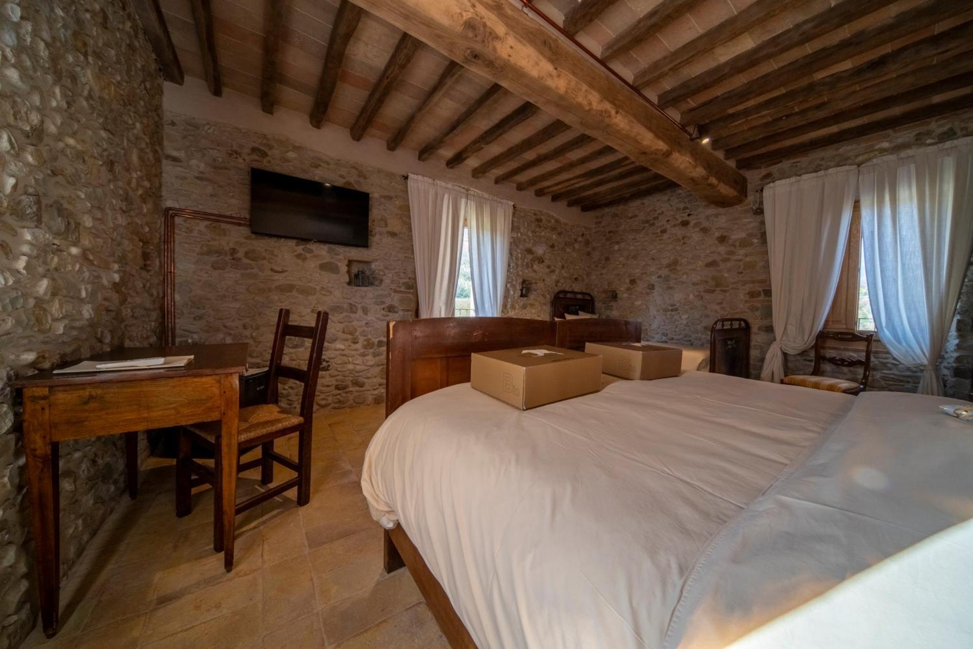 Agriturismo Podere Tovari Anghiari Exterior foto