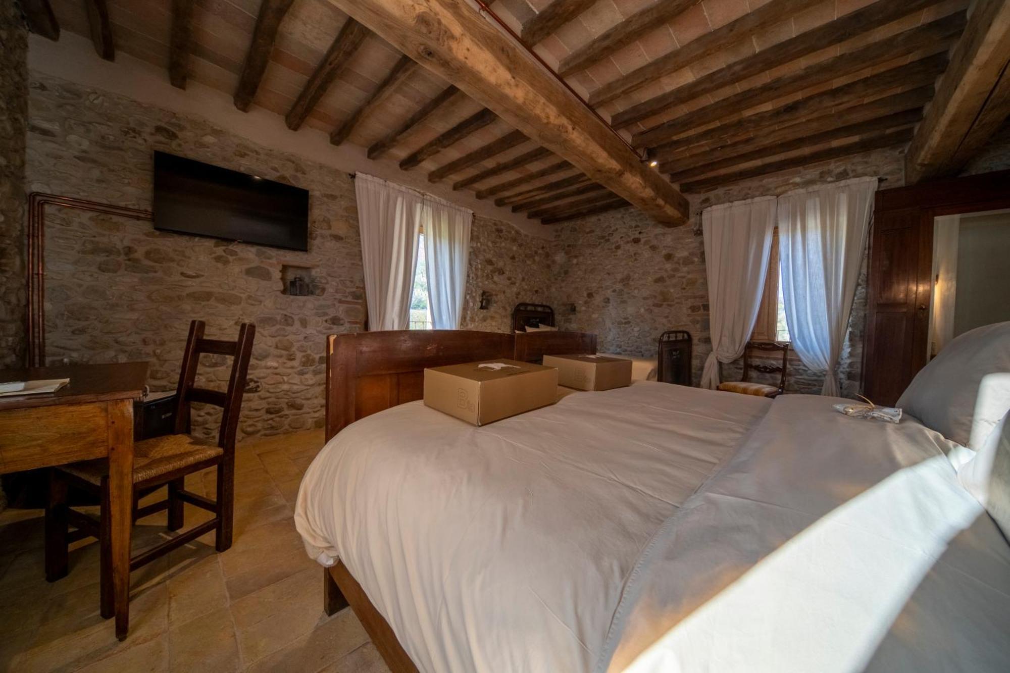 Agriturismo Podere Tovari Anghiari Exterior foto