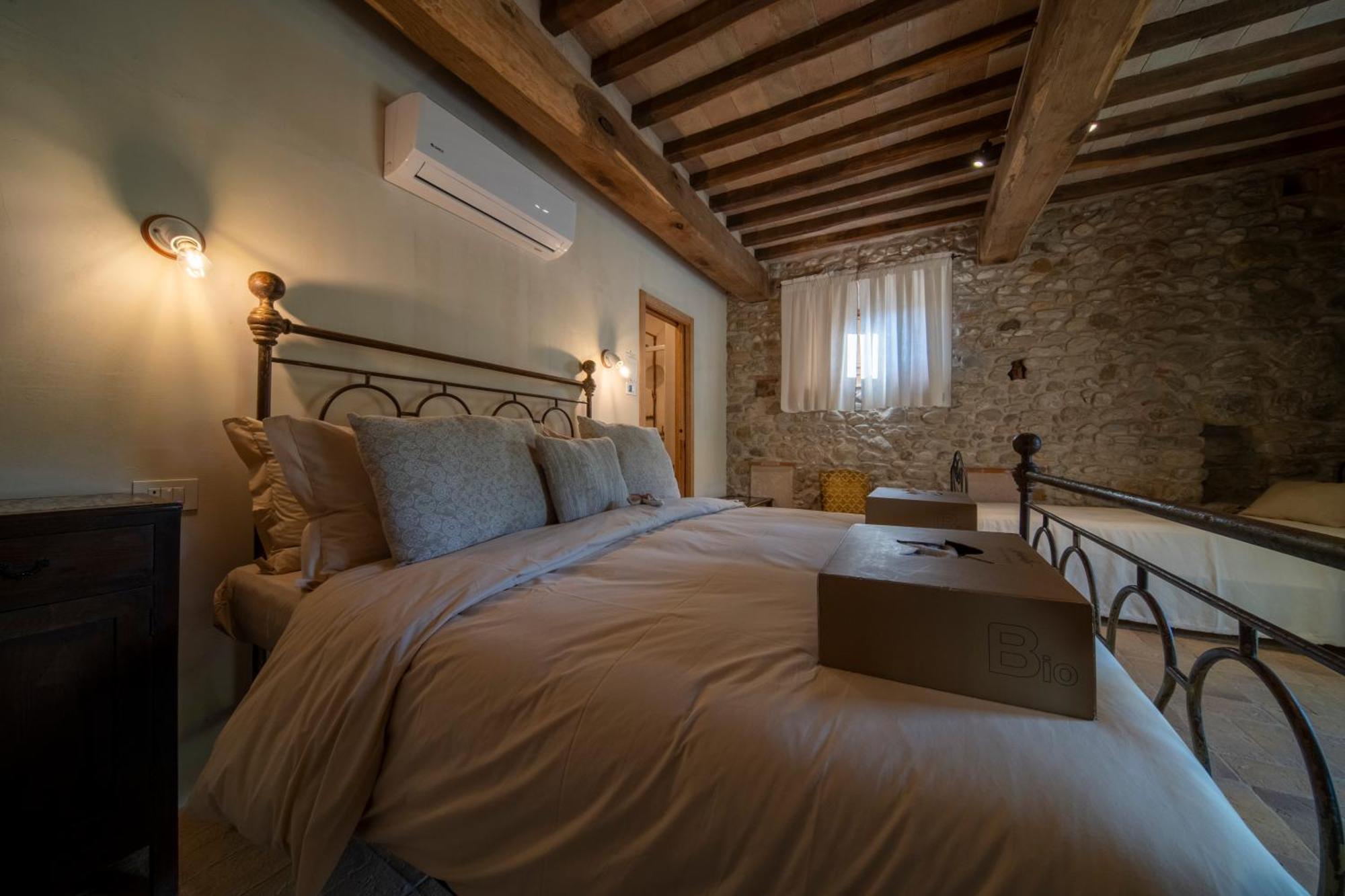 Agriturismo Podere Tovari Anghiari Exterior foto