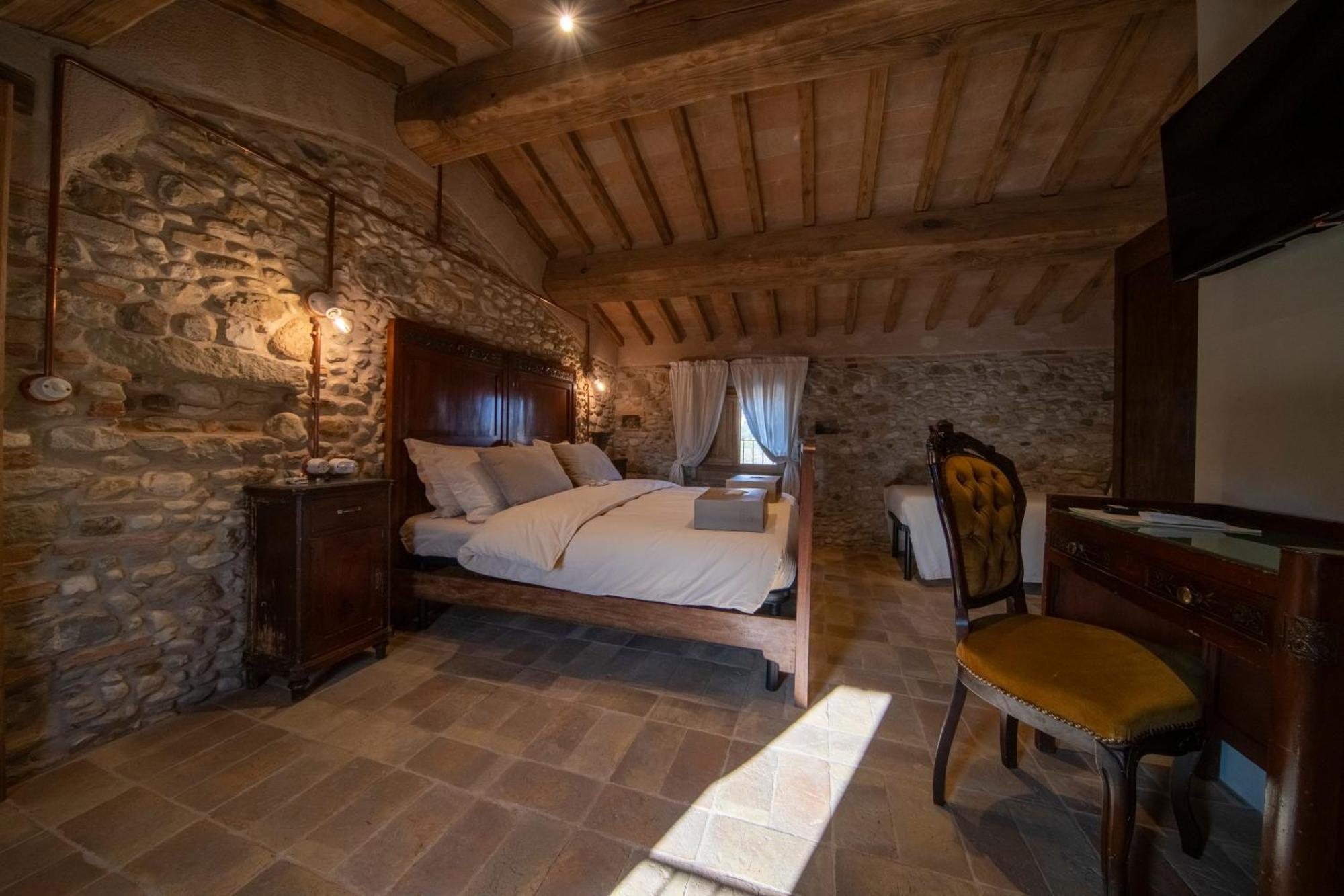 Agriturismo Podere Tovari Anghiari Exterior foto