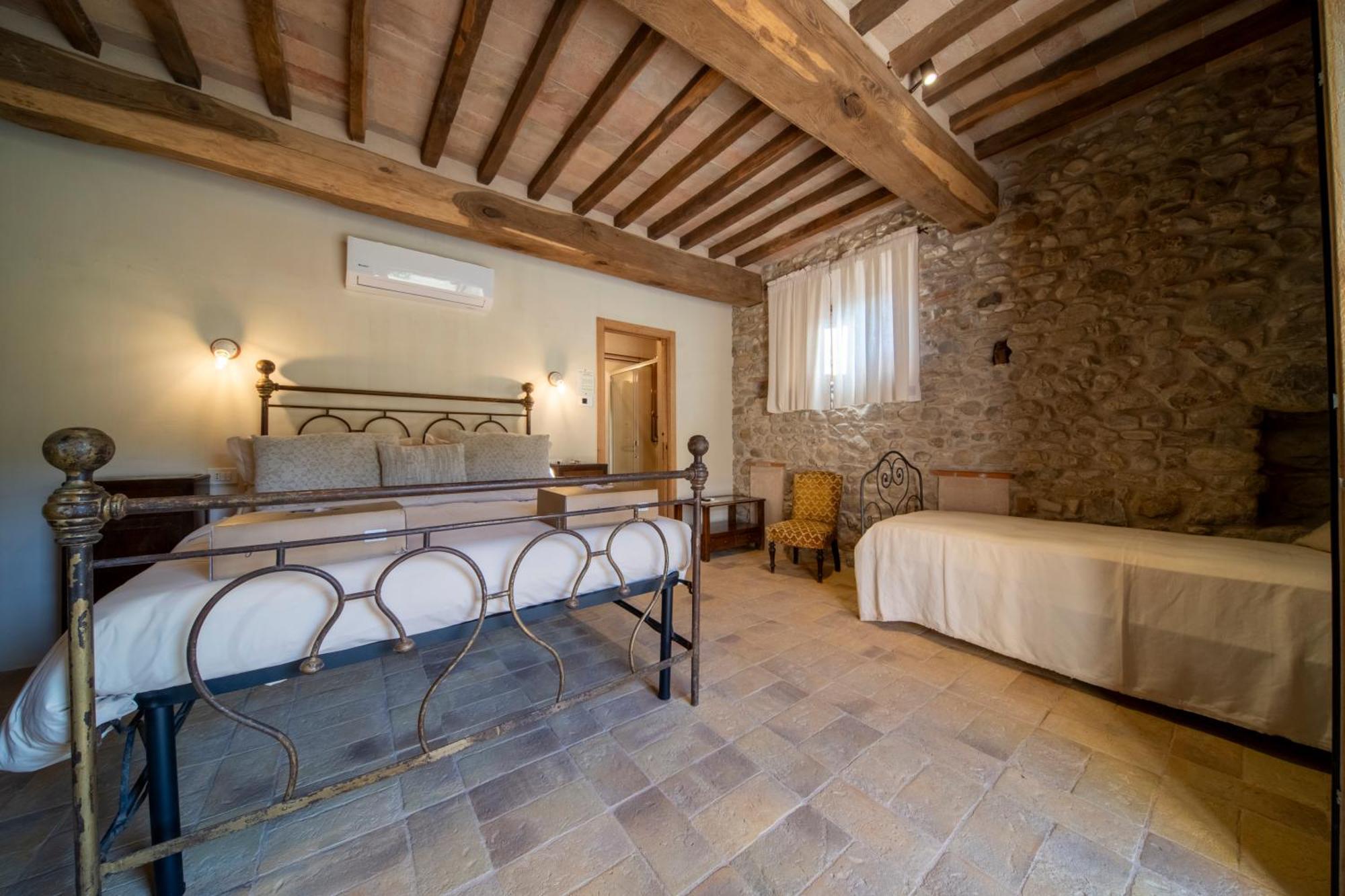Agriturismo Podere Tovari Anghiari Exterior foto